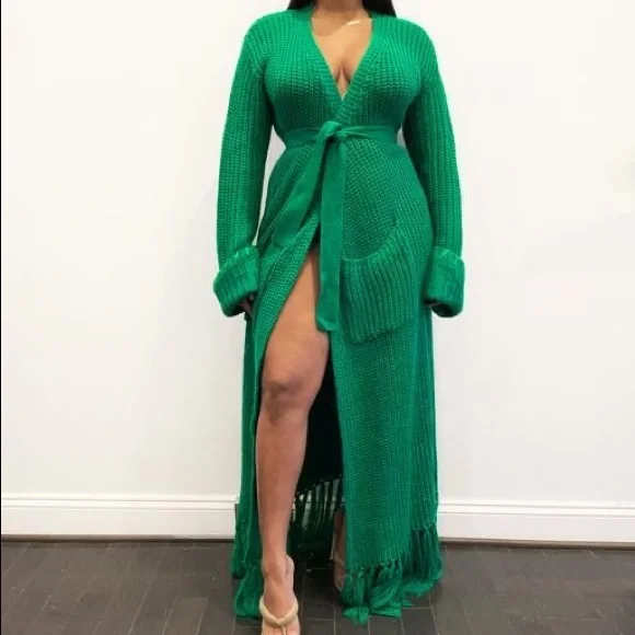 Elegant Green Women's Cardigan - Picture 2 of 3